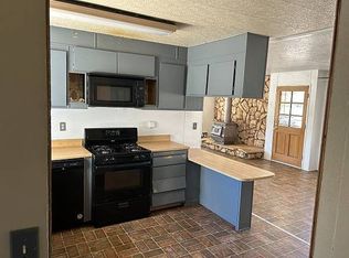 2218 Joan Ave, Lake Isabella, CA 93240