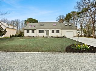 67 Whippoorwill Cir, Mashpee, MA 02649