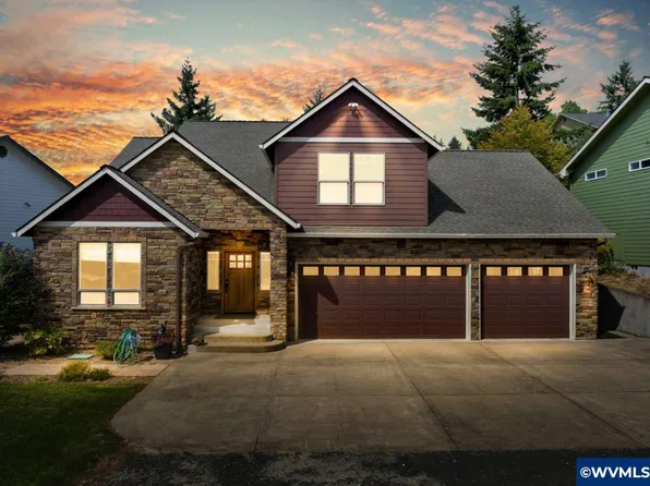 700 N 9th St, Philomath, OR 97370