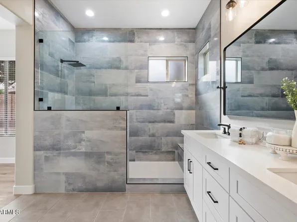 4451 E SPORTS Drive, Gilbert, AZ 85298