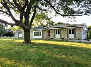 1850 Skyview Dr, Sparta, MI 49345