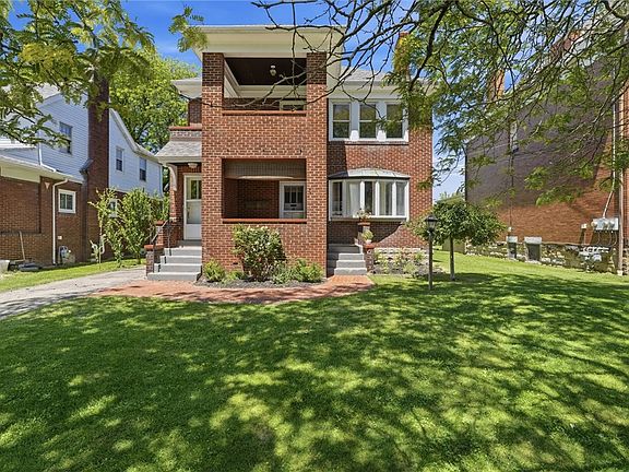 2nd image of 70 S Bryant Ave