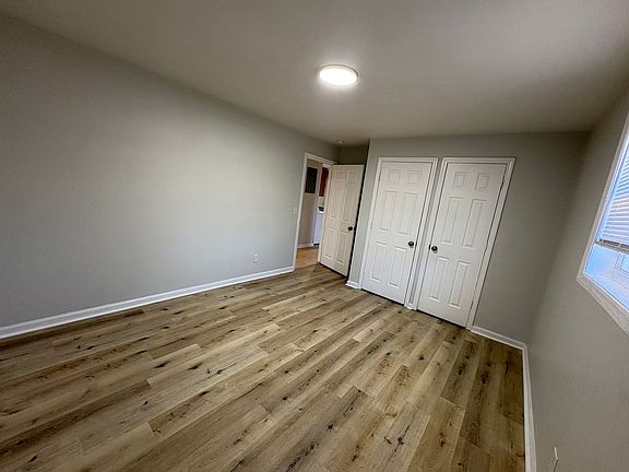 5th image of 803 Oak St #M