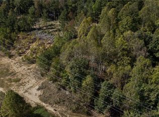 135 E Hunting Ridge Dr, Thomasville, NC 27360