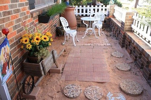 3rd image of 2933 Canyon Creek Dr