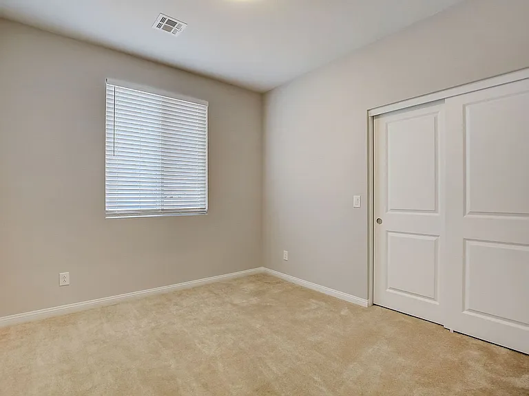 10643 Enridge Ave — Photo 23