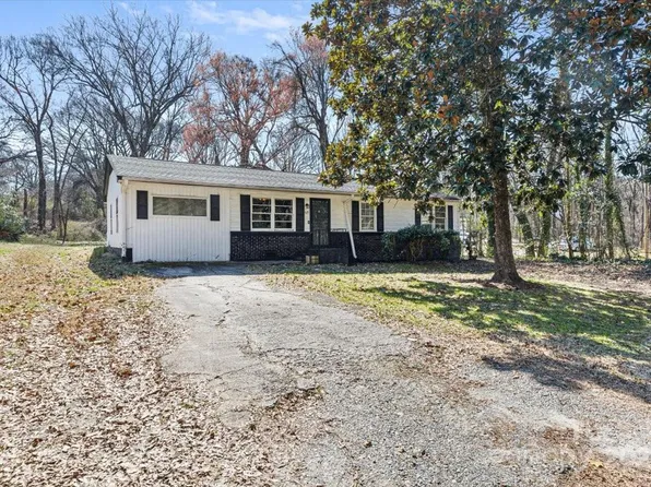 629 Johns Ln, Gastonia, NC 28052