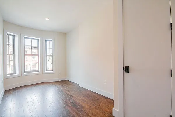 Rented by Owner | media 10