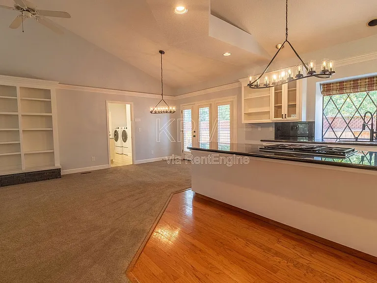 672 Cypress Run — Photo 10