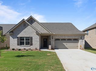 419 Ledgeway Dr, Harvest, AL 35749