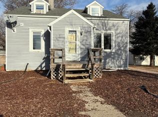 216 Andrews St, Mitchell, SD 57301