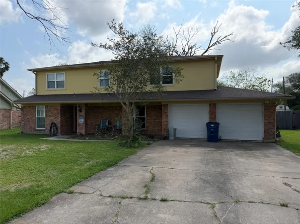 6105 Sugar Hill Dr, Angleton, TX 77515