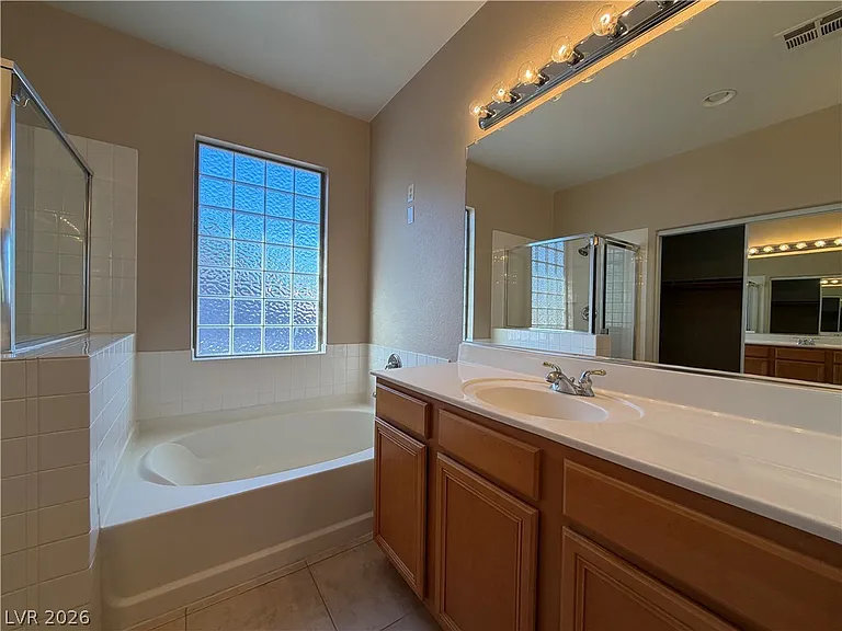2388 Radio City St — Photo 20