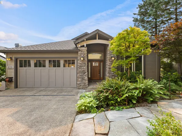 6719 S Corbett Ave, Portland, OR 97219