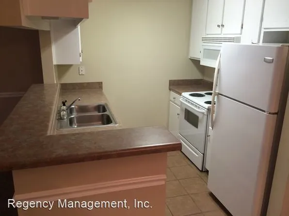 222 Claremont Ave, Enterprise, AL 36330