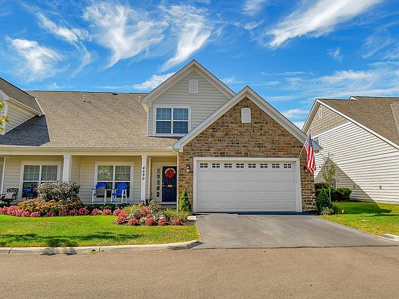 3rd image of 4590 Newport Loop E.