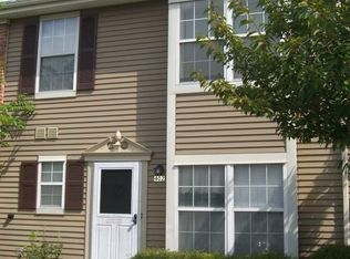 402 Cheshire Ct, Somerset, NJ