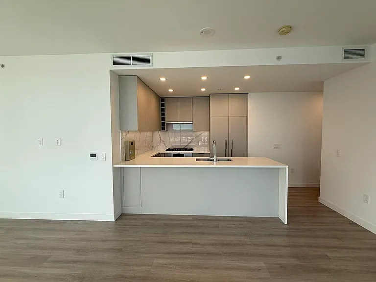 823 Carnarvon St #3104 — Photo 8