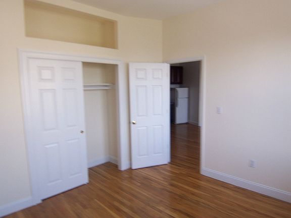 3rd image of 57 Sip Ave APT 8B