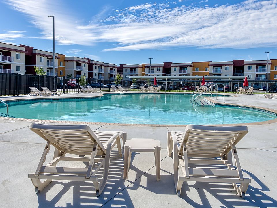 Heated Pool