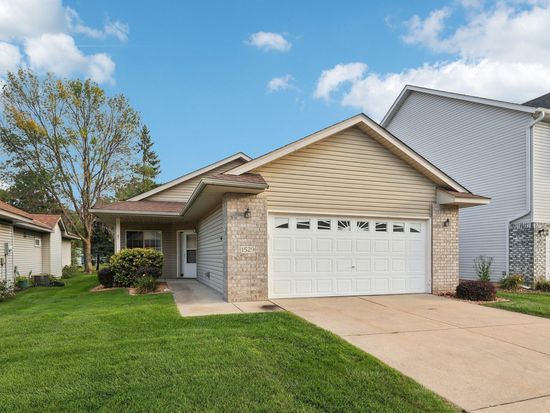 1529 Wyldwood Ln NE, Spring Lake Park, MN 55432