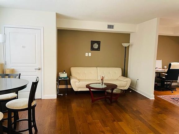 5th image of 2451 Midtown Ave #712