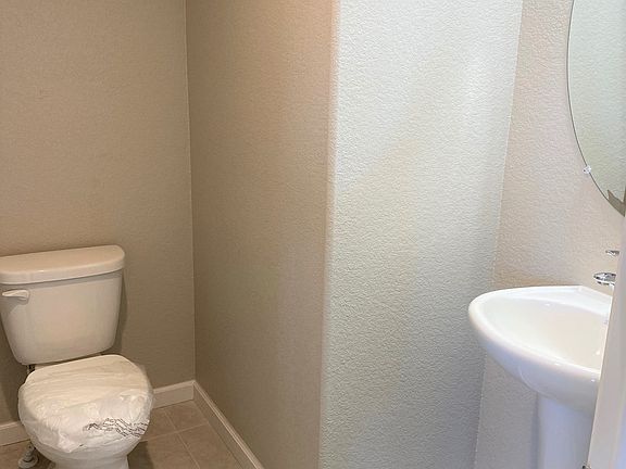 Half bath on lst floor