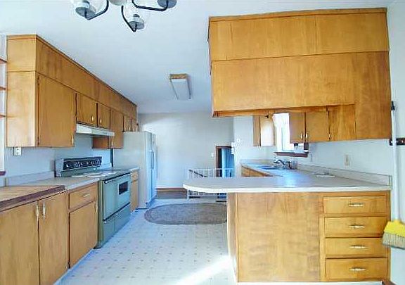 5th image of 1215 Radmoor Dr