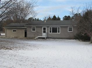 602 N Shore Dr, Battle Lake, MN 56515