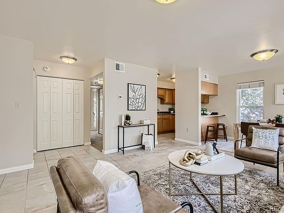 5th image of 1201 Galapago Street #103