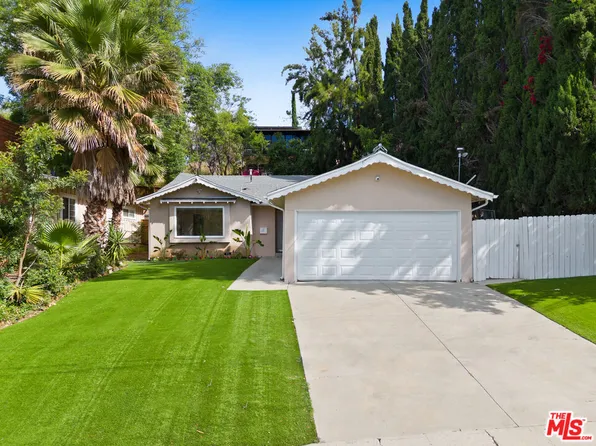 21817 Providencia St, Woodland Hills, CA 91364