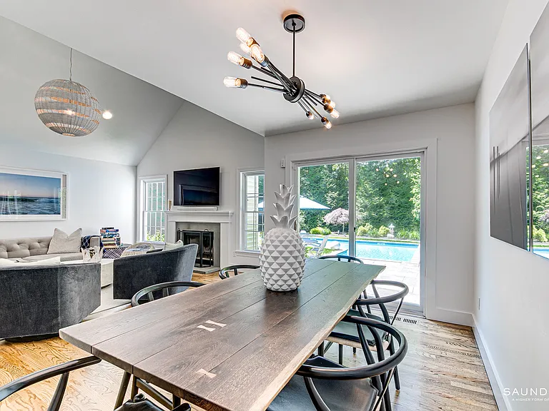 12 Underwood Dr — Photo 11