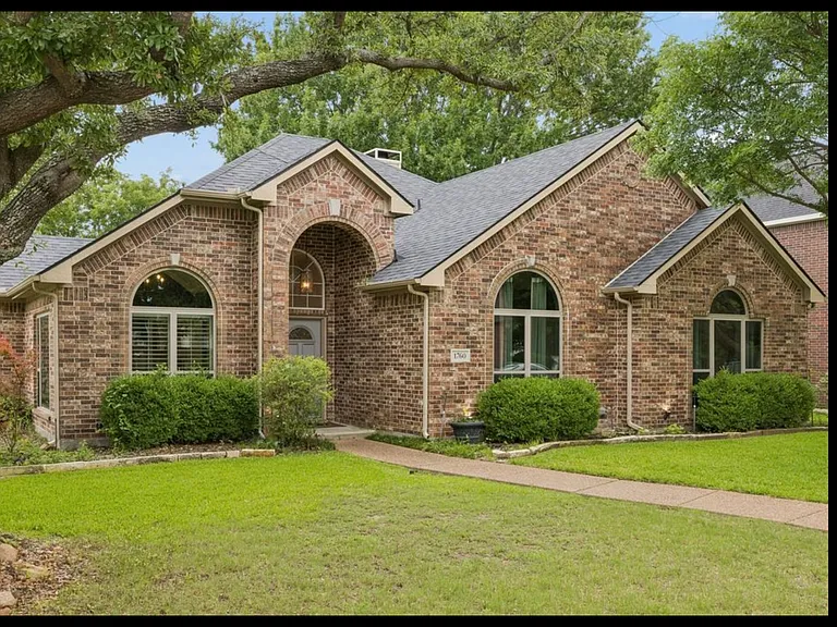 1760 Wind Hill Rd — Photo 36