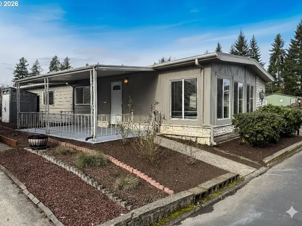 11668 SW Royal Villa Dr Space 77, Tigard, OR 97224