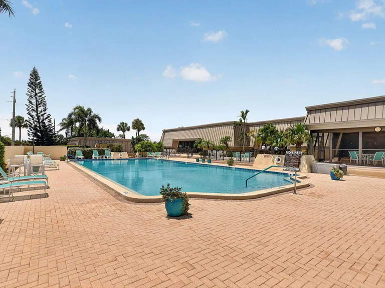 1800 SE Saint Lucie Blvd #11-203 — Photo 47