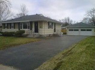 5125 Howe Ln, Brooklyn Center, MN 55429