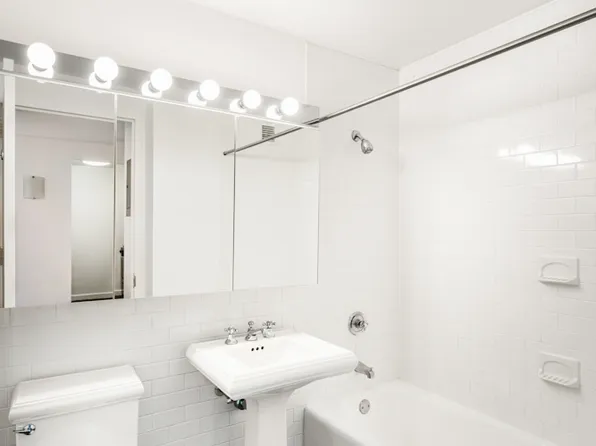 101 West End Avenue 6J image 1 of 25