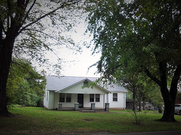 4th image of 6309 NW John May Dr