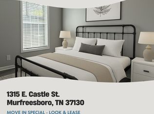 Wind Crest Apartments & Townhomes, Murfreesboro, TN 37130