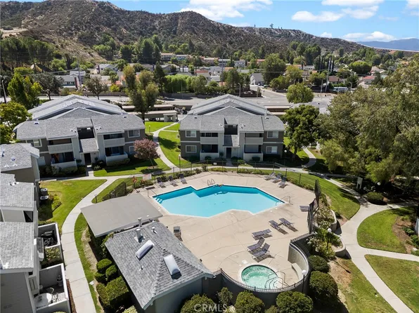 27646 Susan Beth Way Unit L, Santa Clarita, CA 91350
