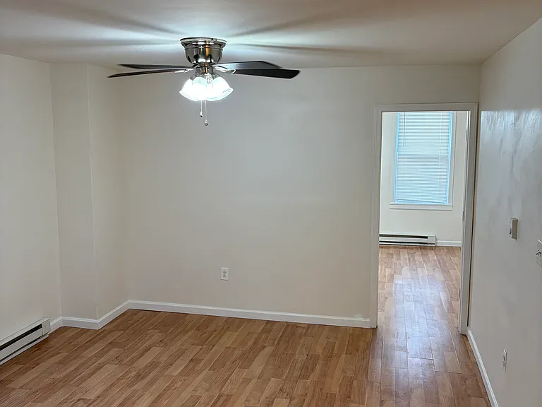 1206 W Airdrie St #2 — Photo 6