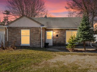 21164 Hillcrest St, Clinton Township, MI 48036