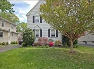 15 Balmiere Pkwy, Cranford, NJ 07016