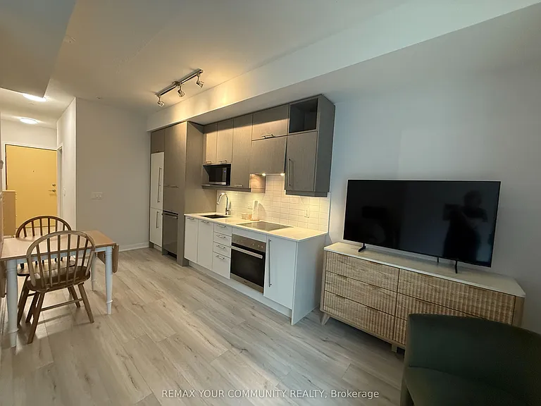 30 Nelson St #502 — Photo 12