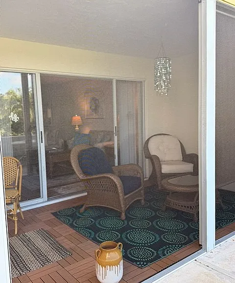 435 Cerromar Ln #327 — Photo 15