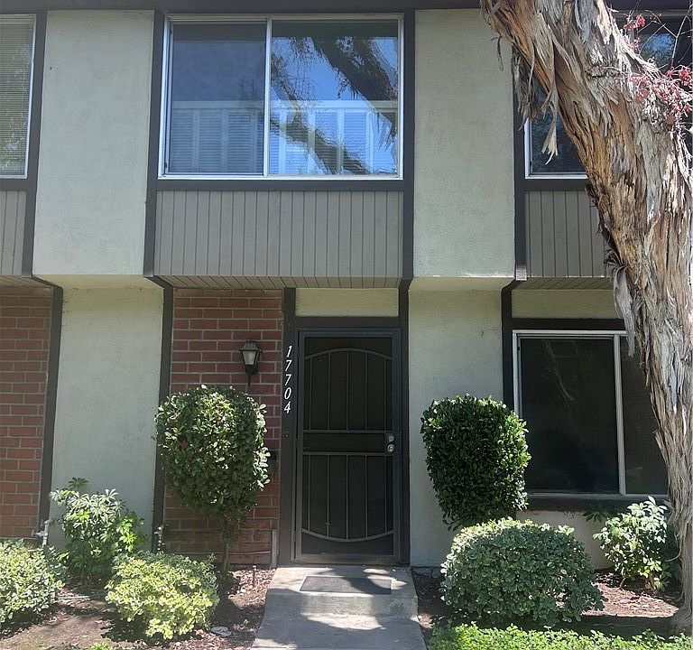 1st image of 17704 Regency Cir