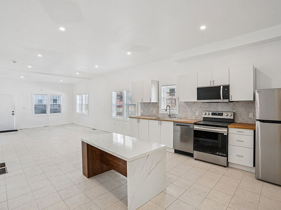 1st image of 81 Bemis Rd #1