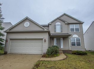 560 Cornell Dr, Broadview Heights, OH 44147