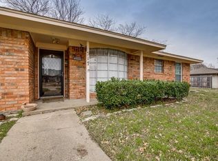 517 Mayfield Ave, Garland, TX
