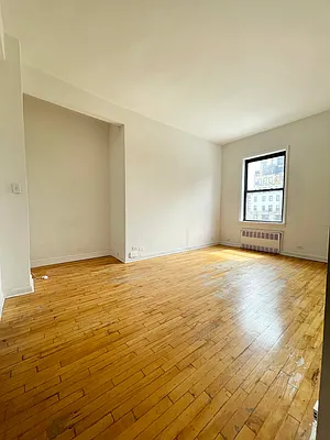 Rented by Compass | media 25